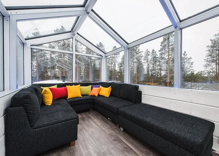 Oivangin Lomakartano * 库萨莫